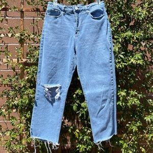 Refuge Ripped Jeans🔷